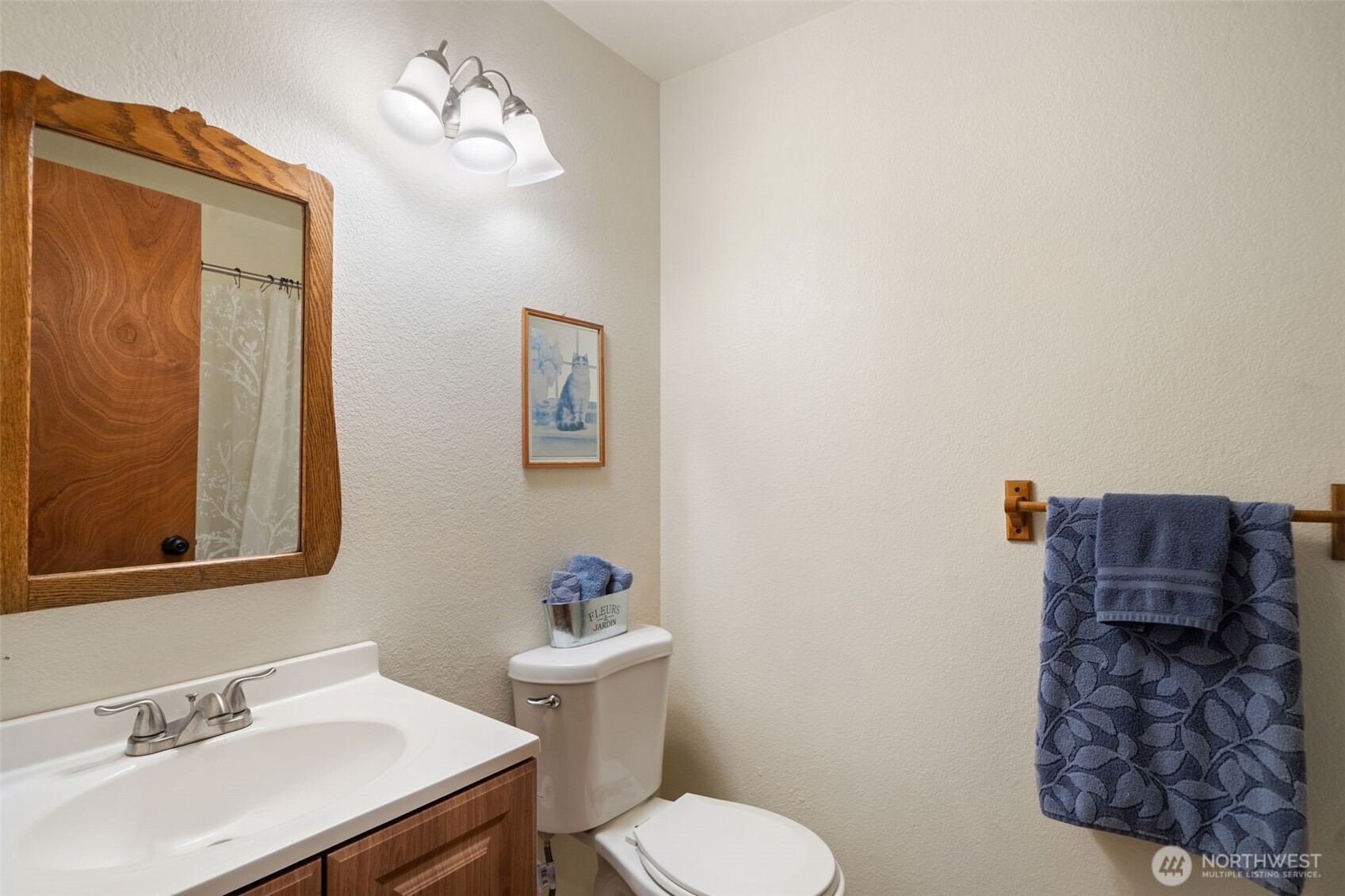 681 E Oak Park Way , Shelton, WA 98584