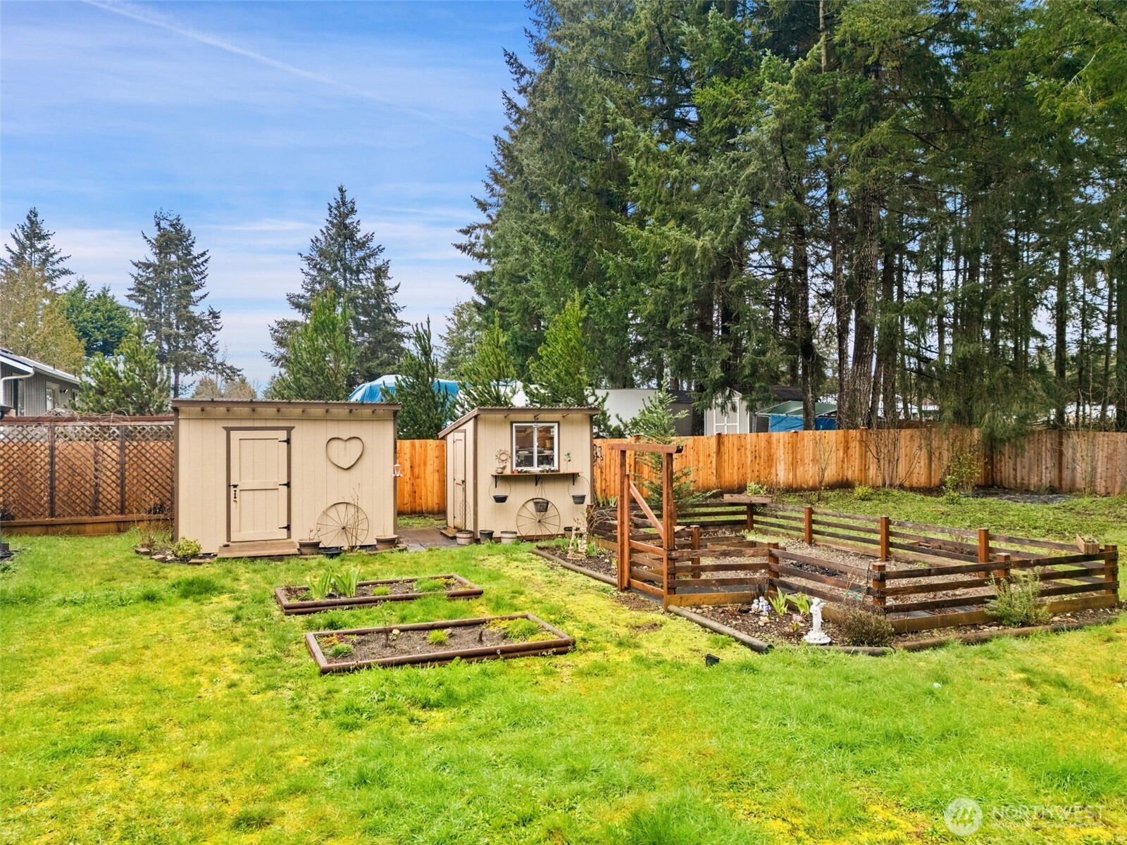 681 E Oak Park Way , Shelton, WA 98584