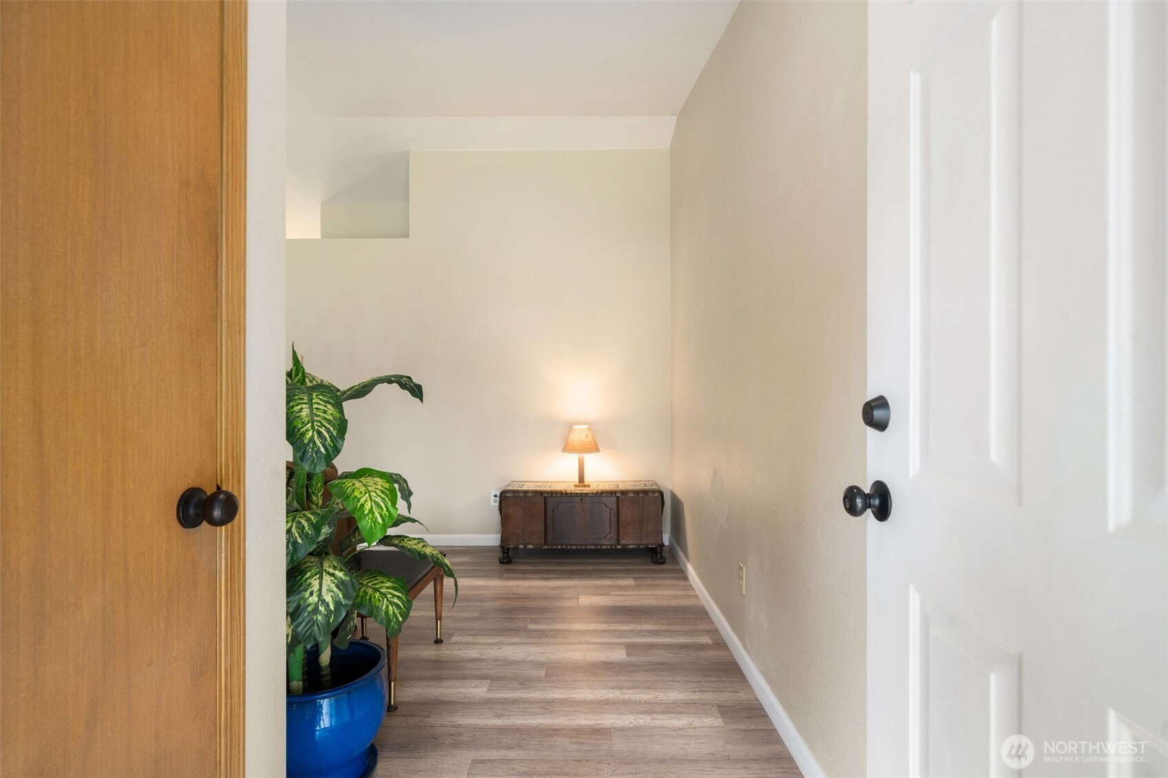 681 E Oak Park Way , Shelton, WA 98584