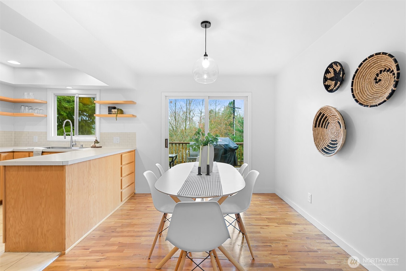 2219 Old Lakeway Drive , Bellingham, WA 98229