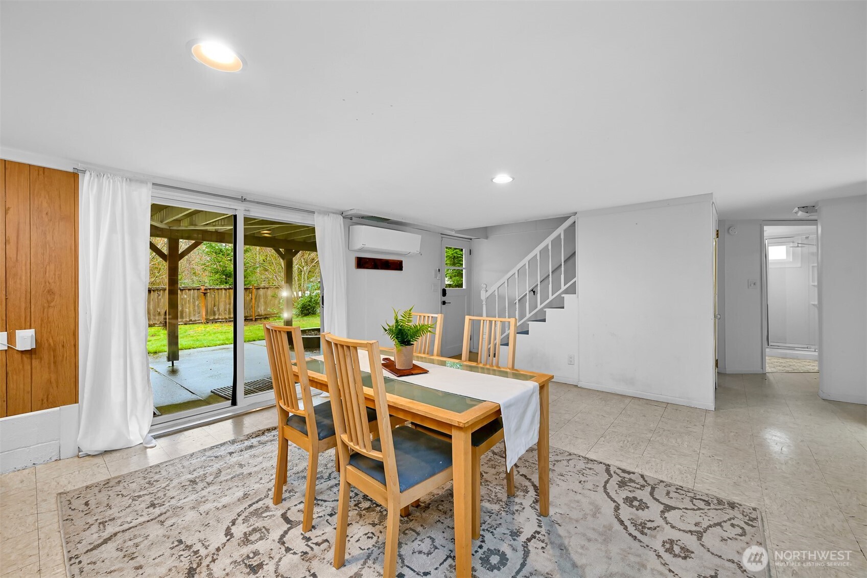 2219 Old Lakeway Drive , Bellingham, WA 98229