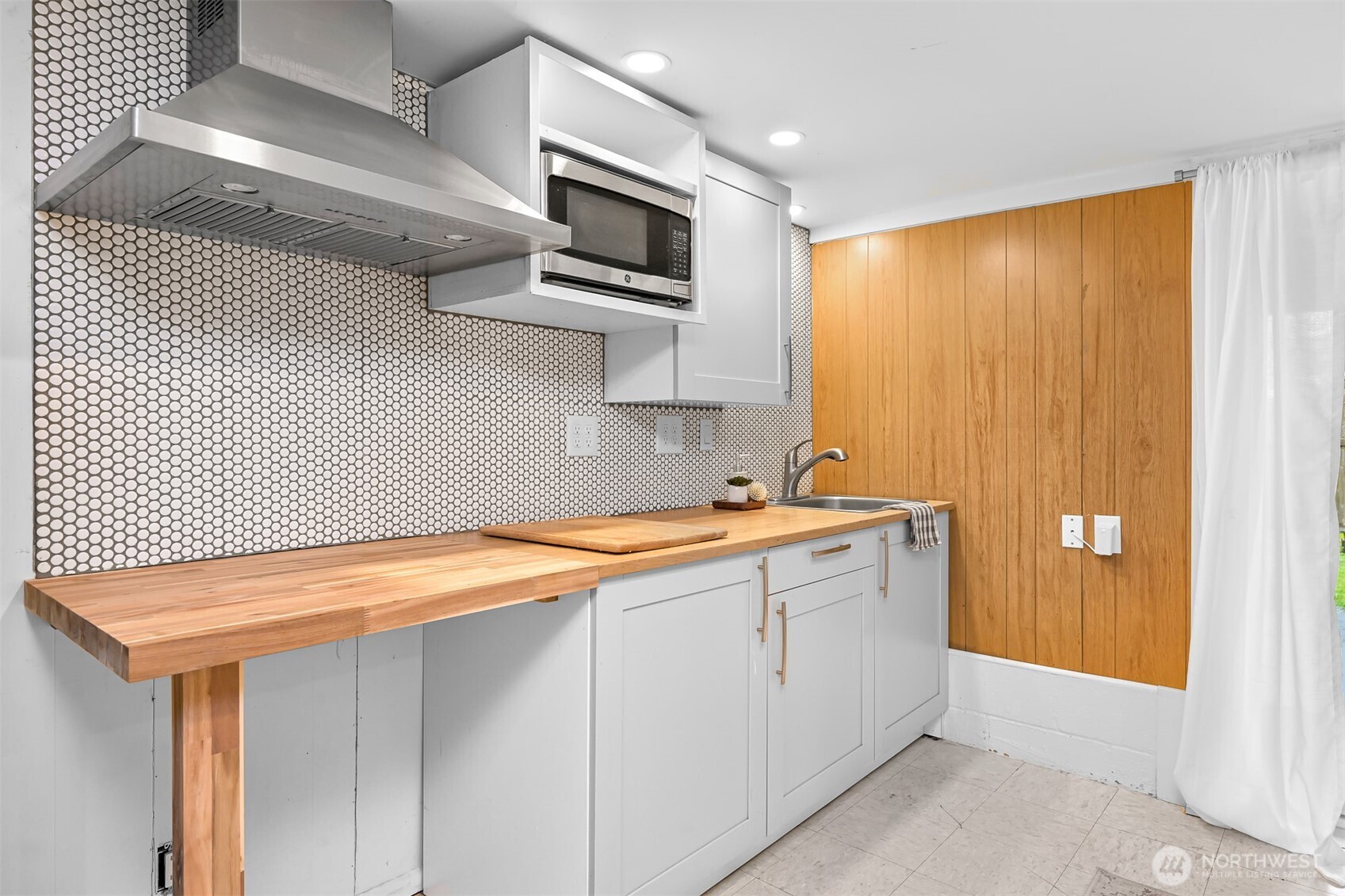 2219 Old Lakeway Drive , Bellingham, WA 98229