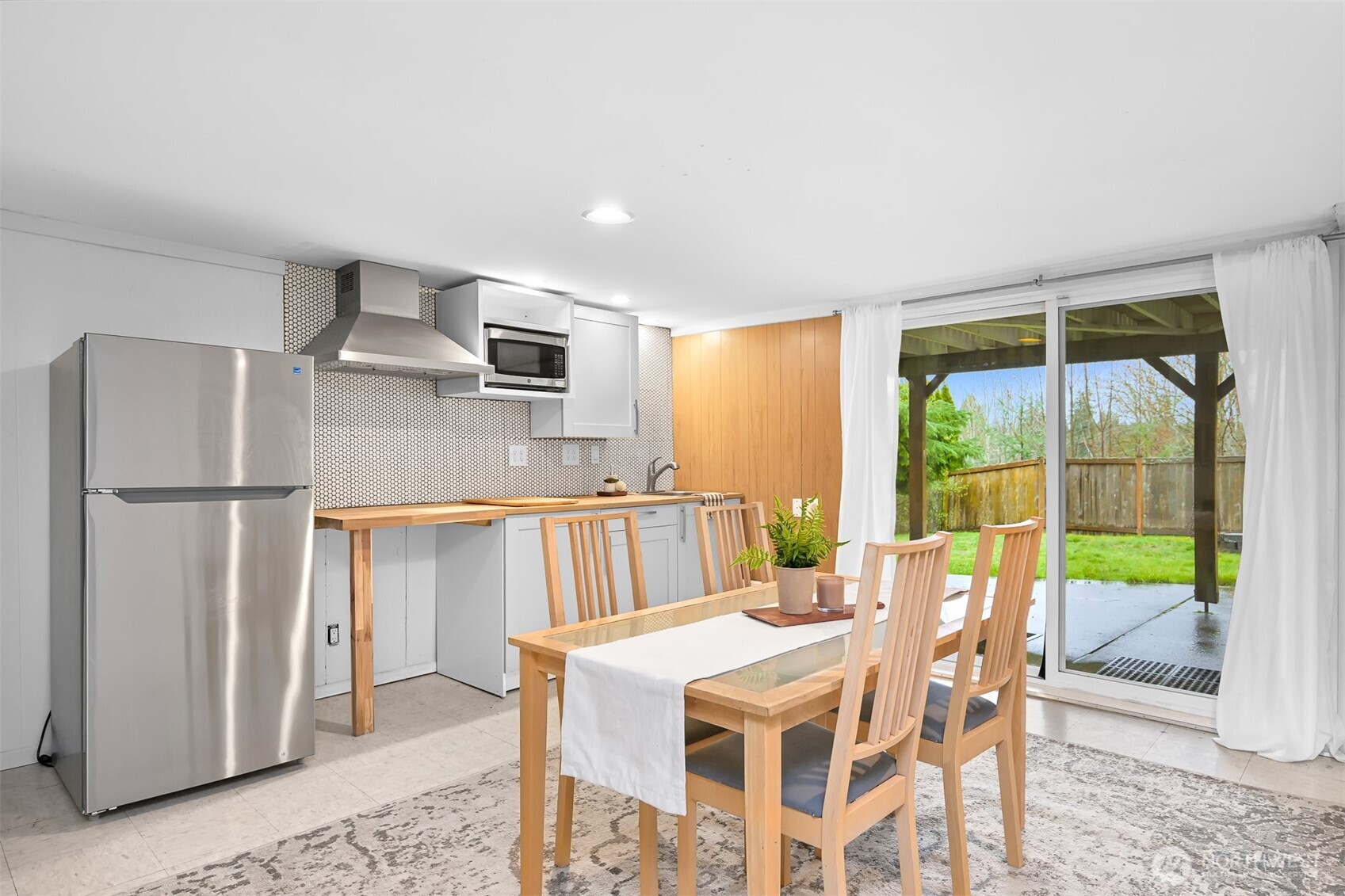 2219 Old Lakeway Drive , Bellingham, WA 98229