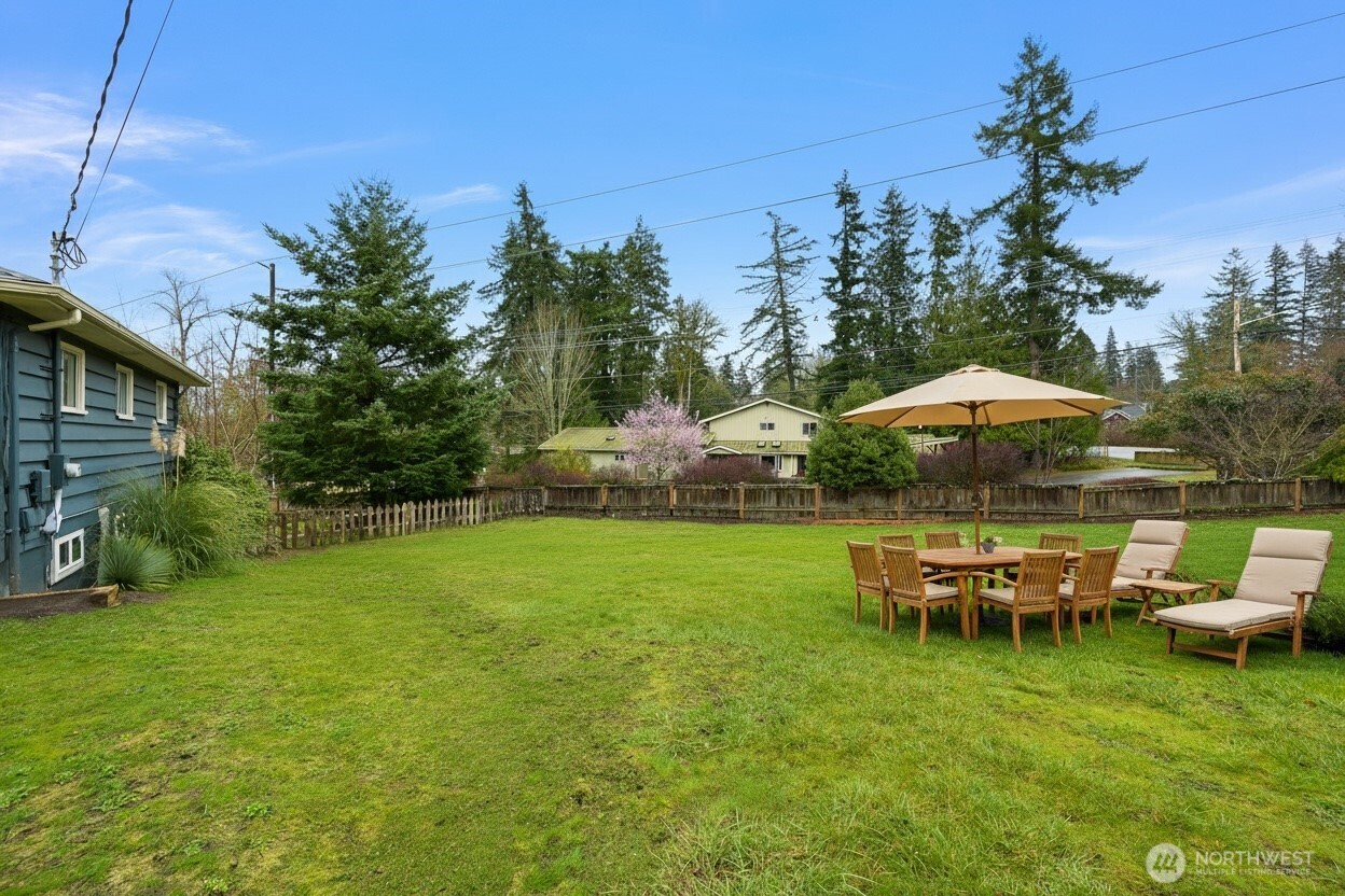 2219 Old Lakeway Drive , Bellingham, WA 98229