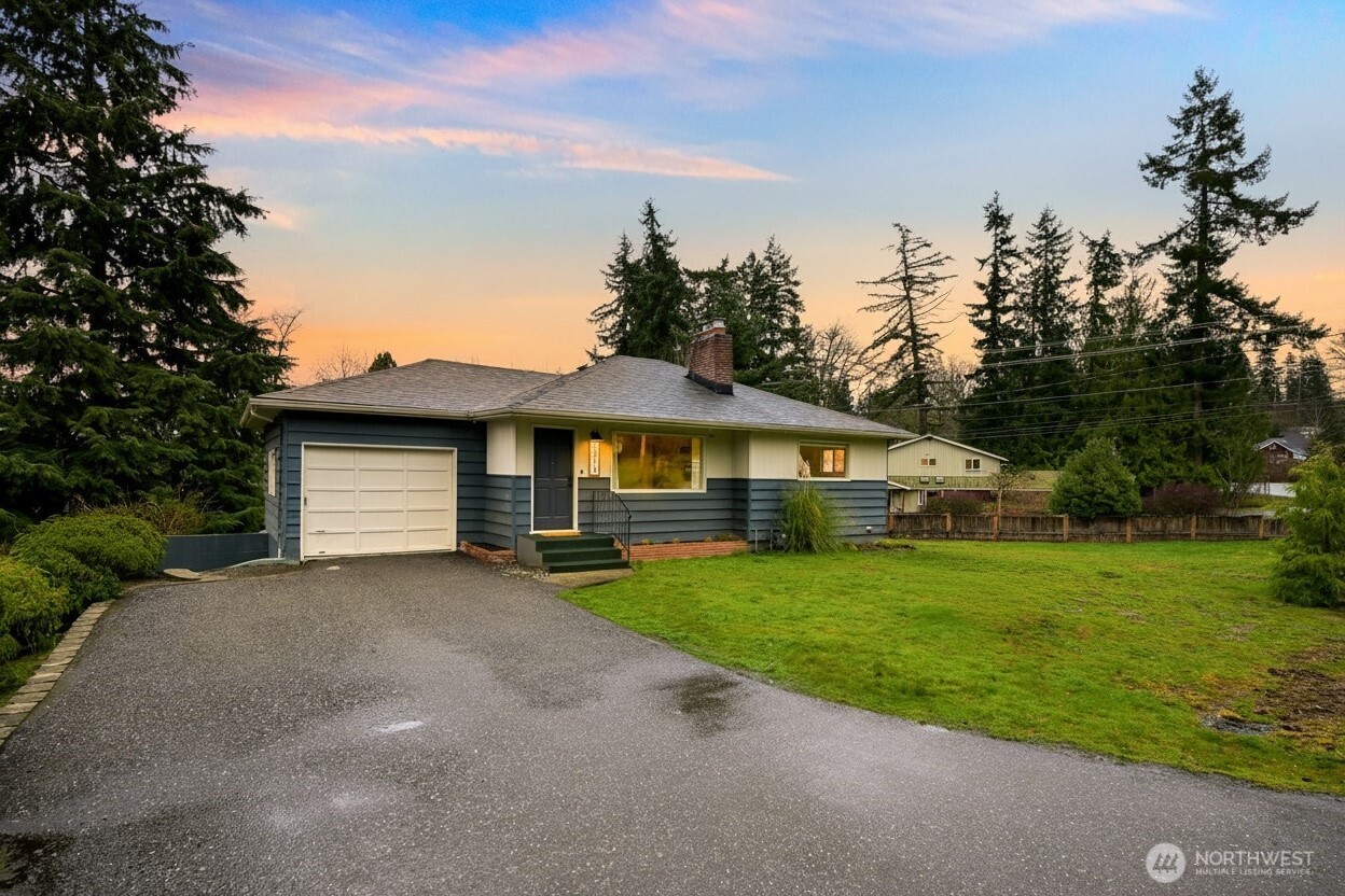 2219 Old Lakeway Drive , Bellingham, WA 98229