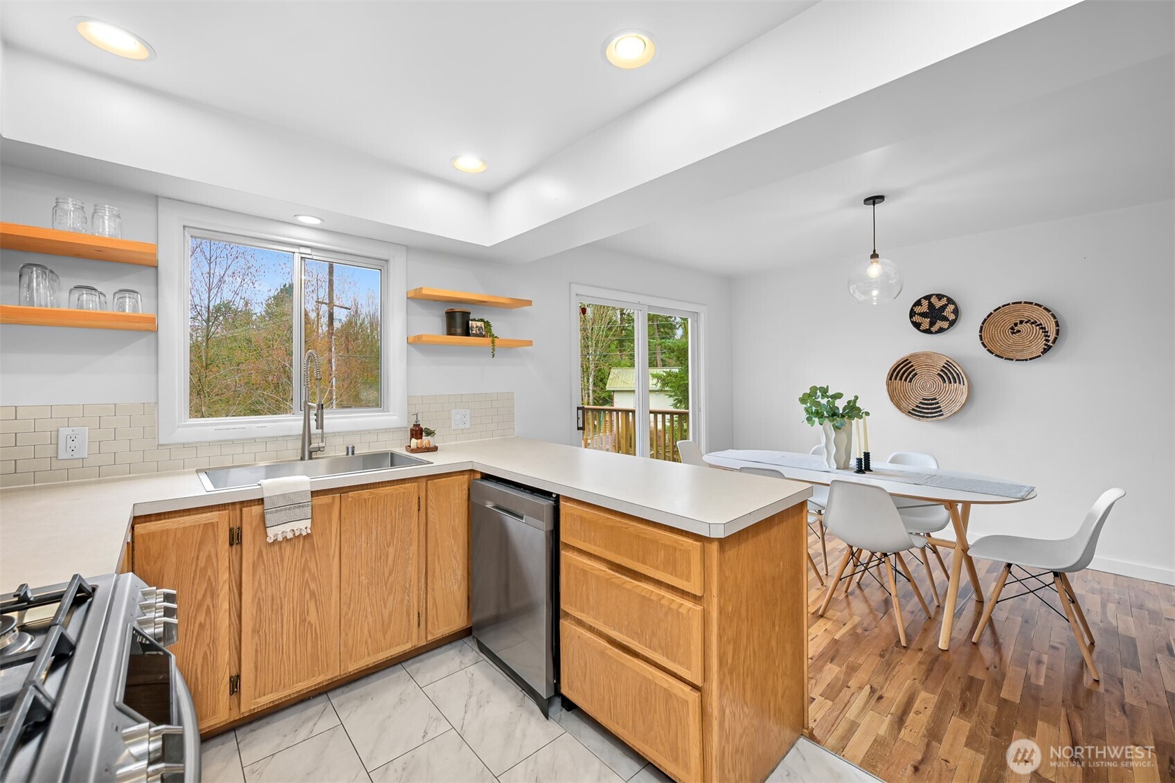 2219 Old Lakeway Drive , Bellingham, WA 98229