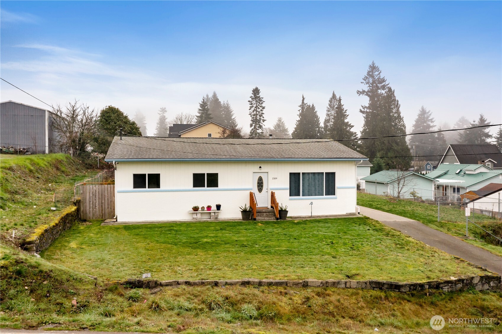 1509 Juniper Street , Milton, WA 98354