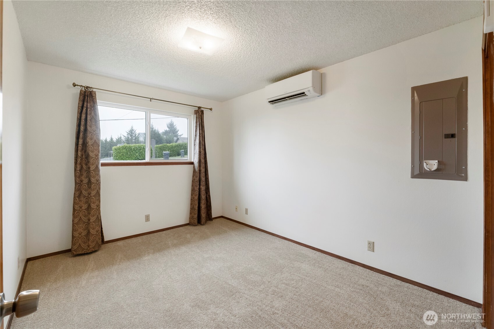 1509 Juniper Street , Milton, WA 98354