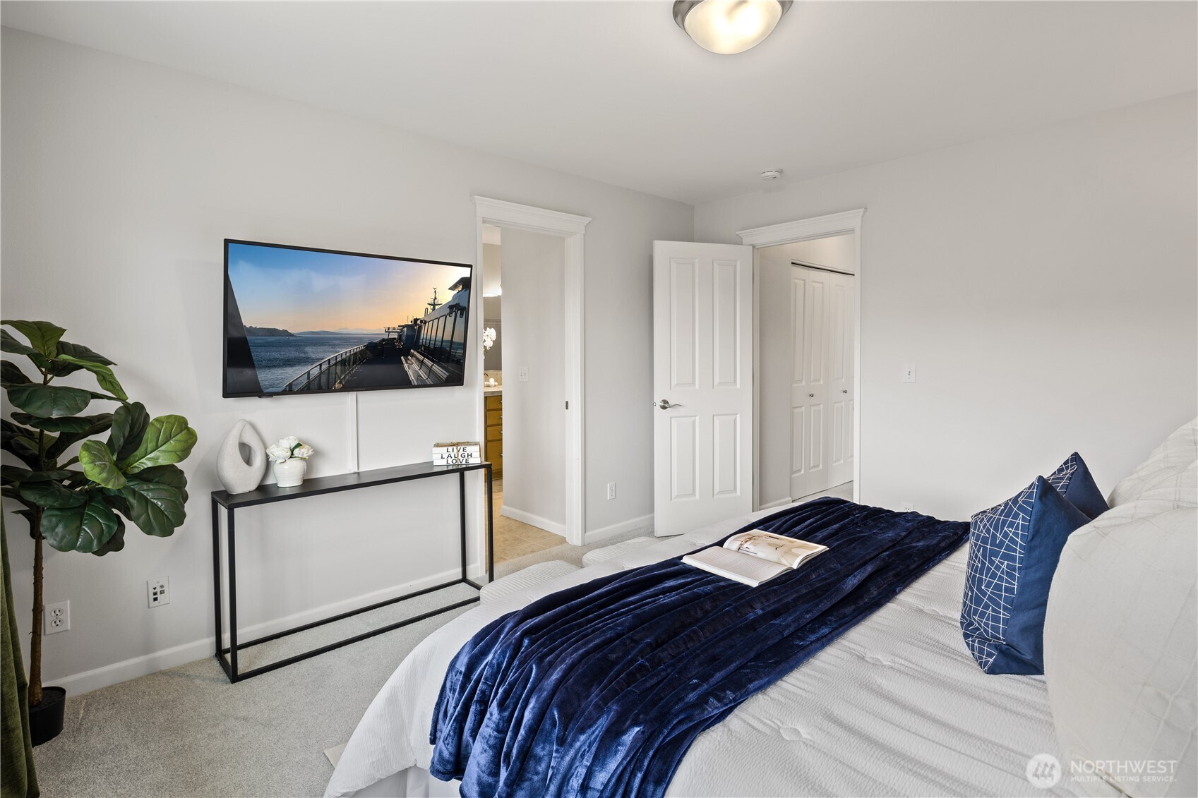 35327 SE Kinsey Street #604, Snoqualmie, WA 98065