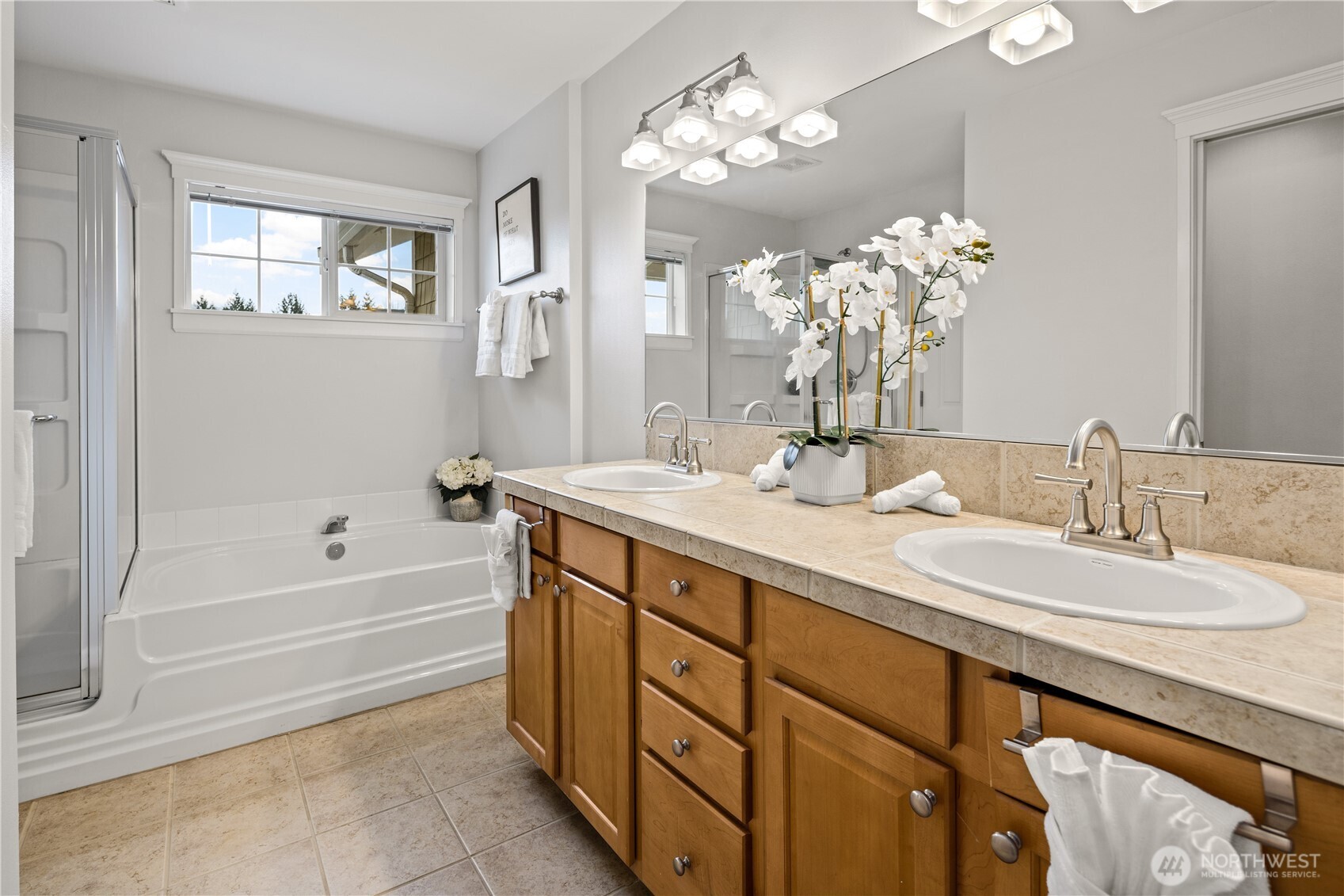 35327 SE Kinsey Street #604, Snoqualmie, WA 98065