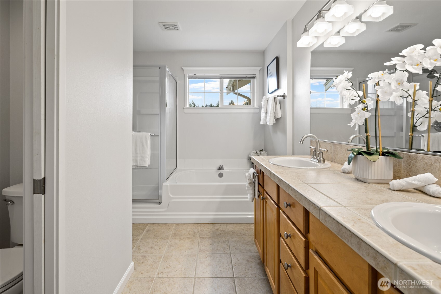 35327 SE Kinsey Street #604, Snoqualmie, WA 98065