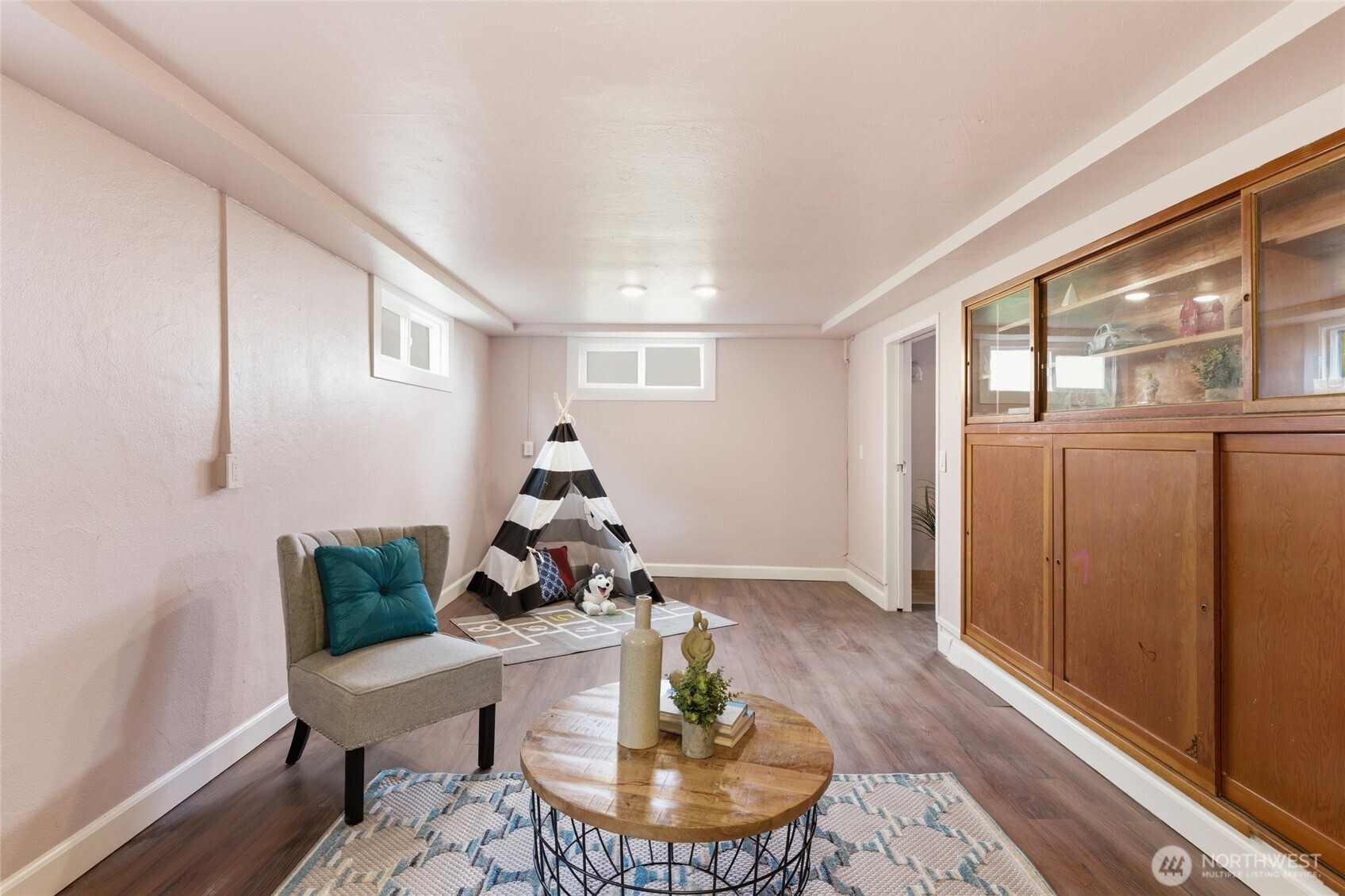 221 S 57th Street , Tacoma, WA 98408