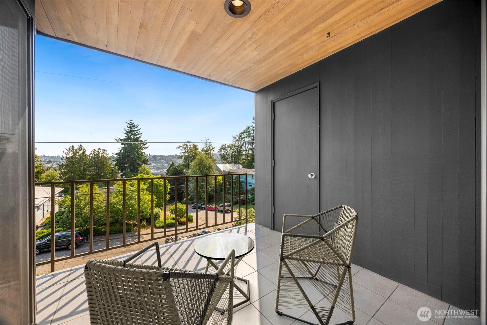 3601 24th Avenue W #207, Seattle, WA 98199