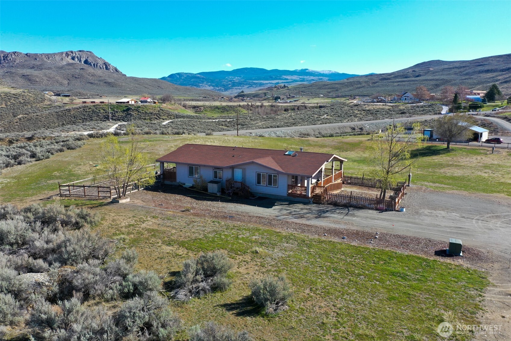 32 Valley View Drive , Tonasket, WA 98855