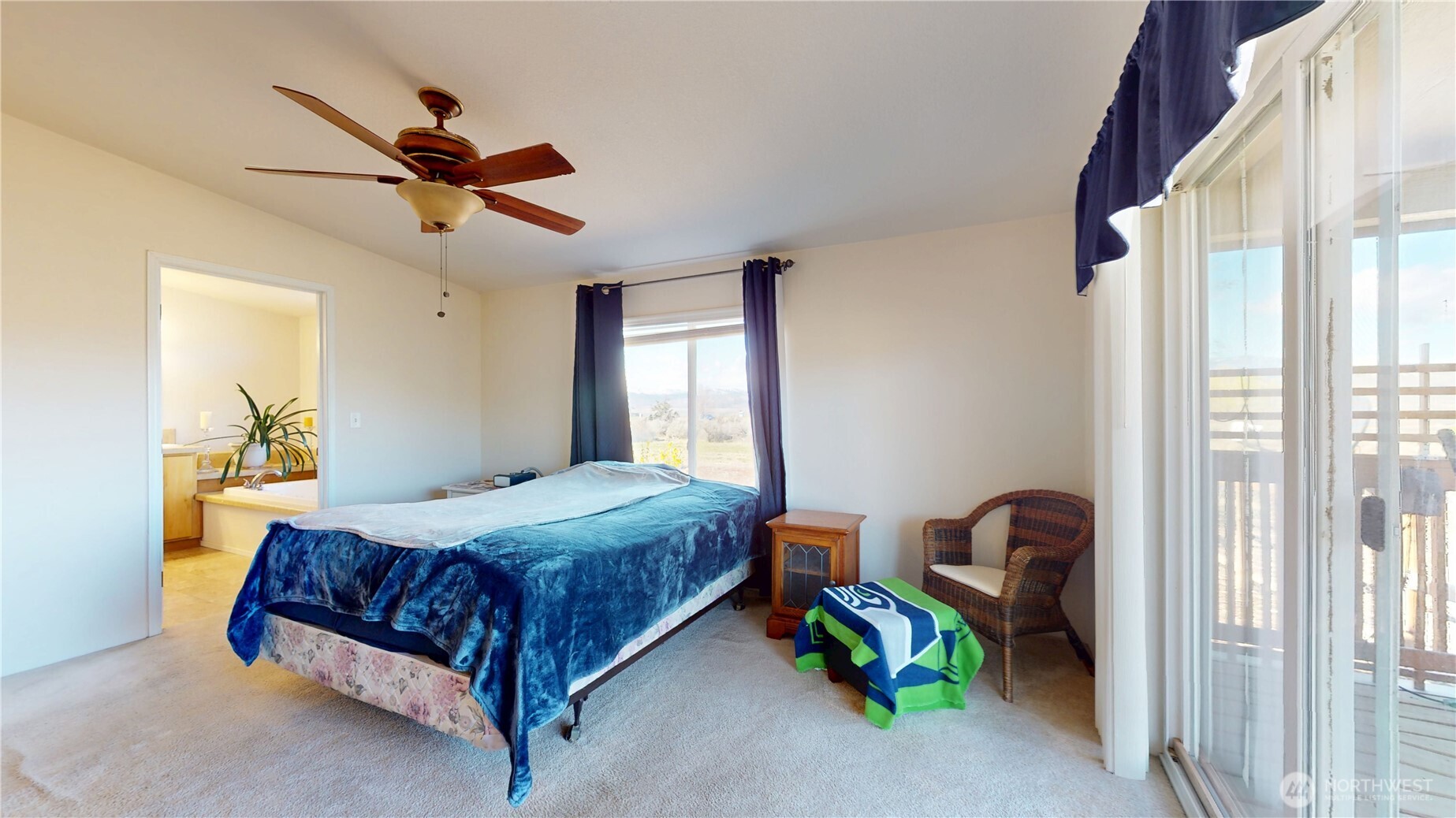 32 Valley View Drive , Tonasket, WA 98855