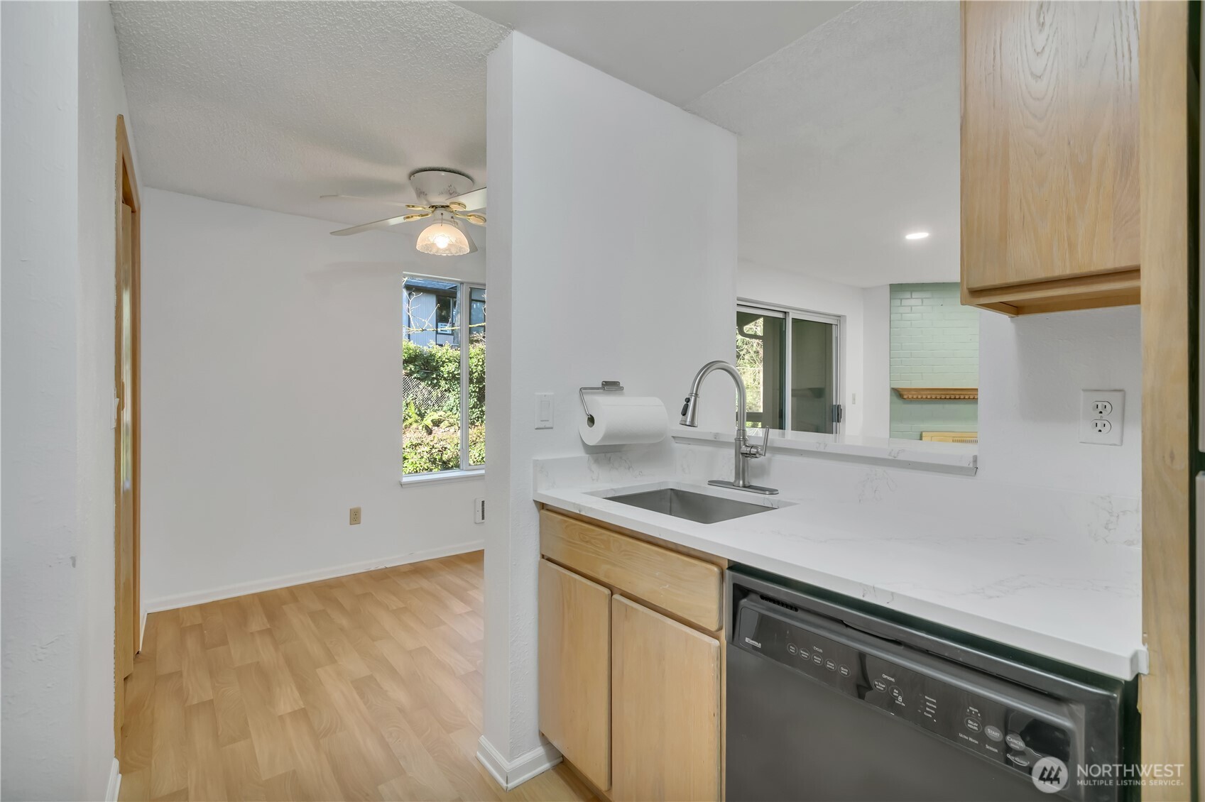 17527 149th Avenue SE #B-12, Renton, WA 98058