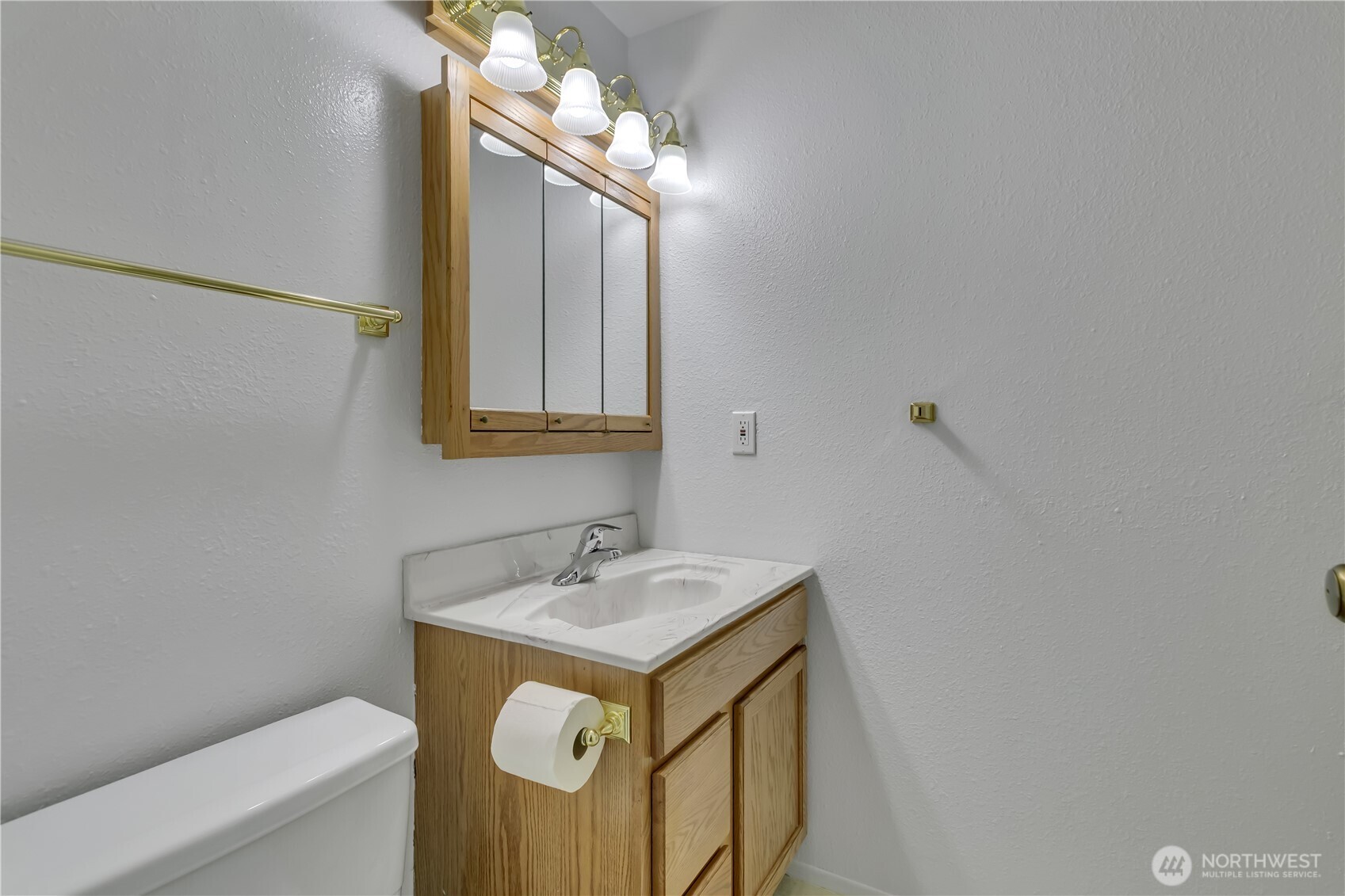 17527 149th Avenue SE #B-12, Renton, WA 98058