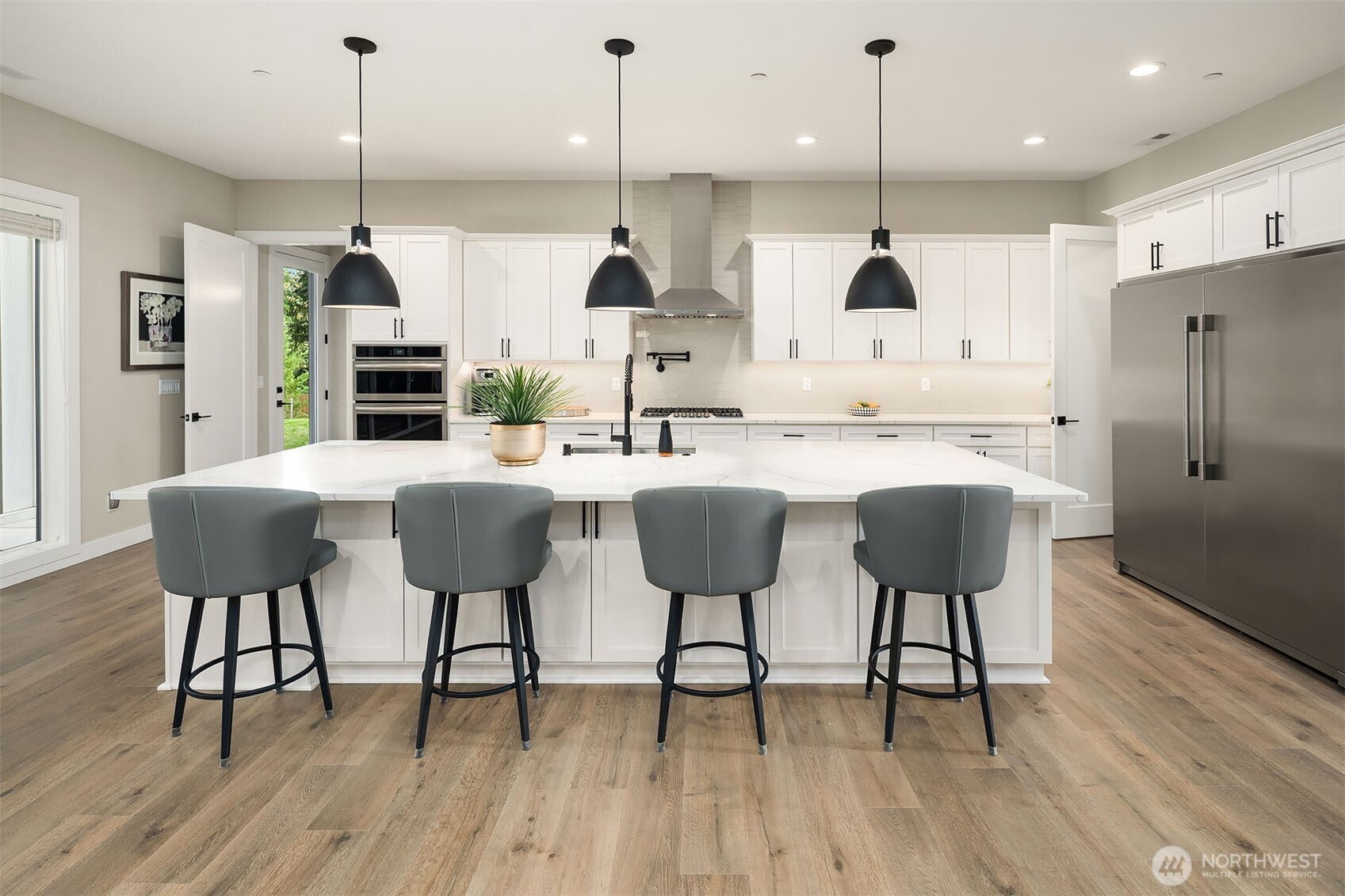 18201 17th Street E, Lake Tapps, WA 98391