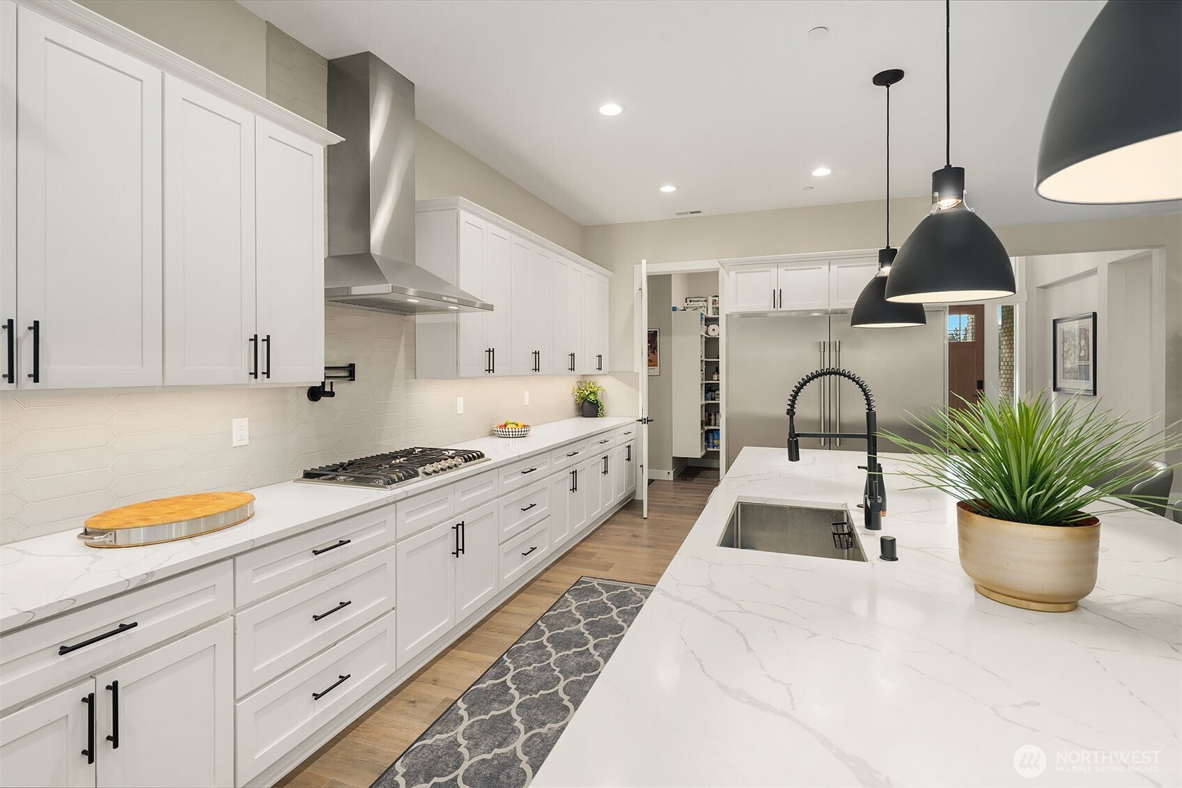 18201 17th Street E, Lake Tapps, WA 98391