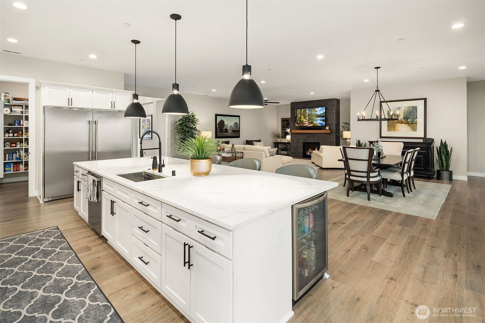 18201 17th Street E, Lake Tapps, WA 98391