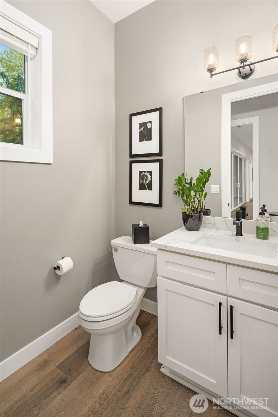 18201 17th Street E, Lake Tapps, WA 98391