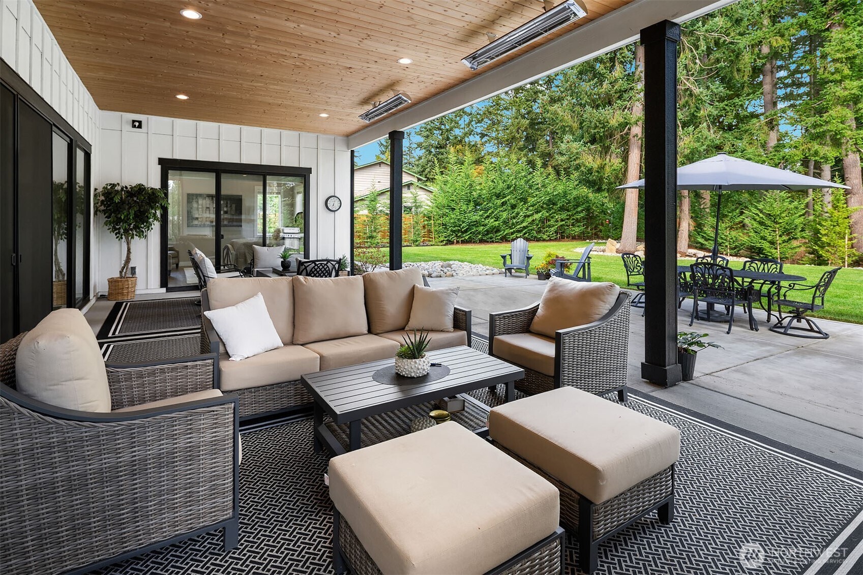 18201 17th Street E, Lake Tapps, WA 98391