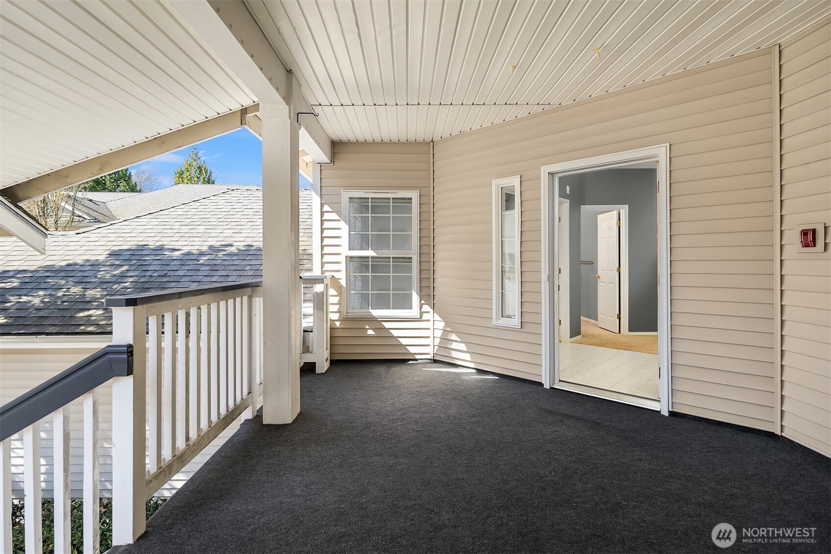 12113 NE 172nd Place #J202, Bothell, WA 98011