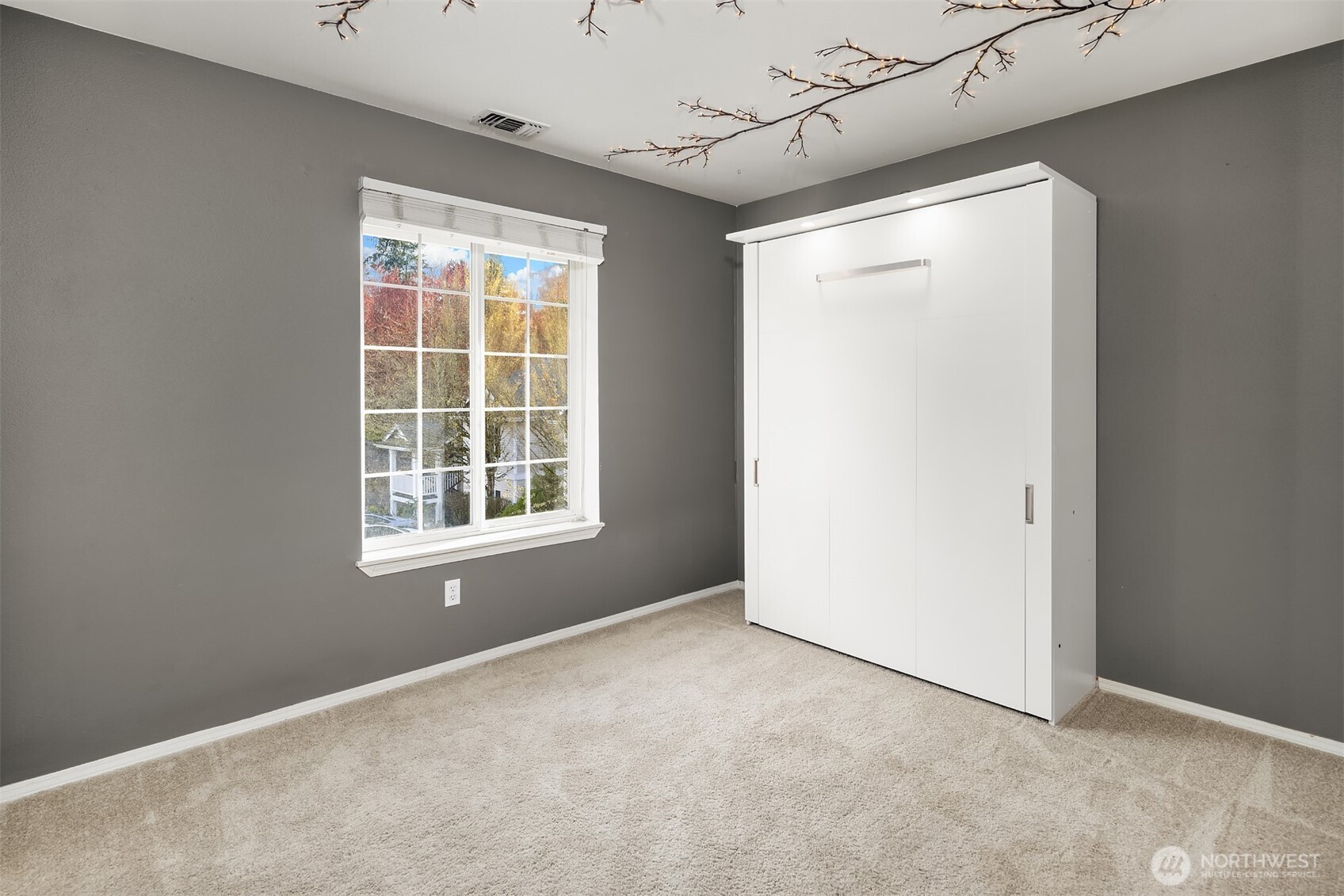 12113 NE 172nd Place #J202, Bothell, WA 98011