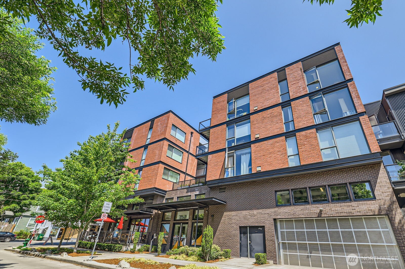 1601 N 45th Street #411, Seattle, WA 98103