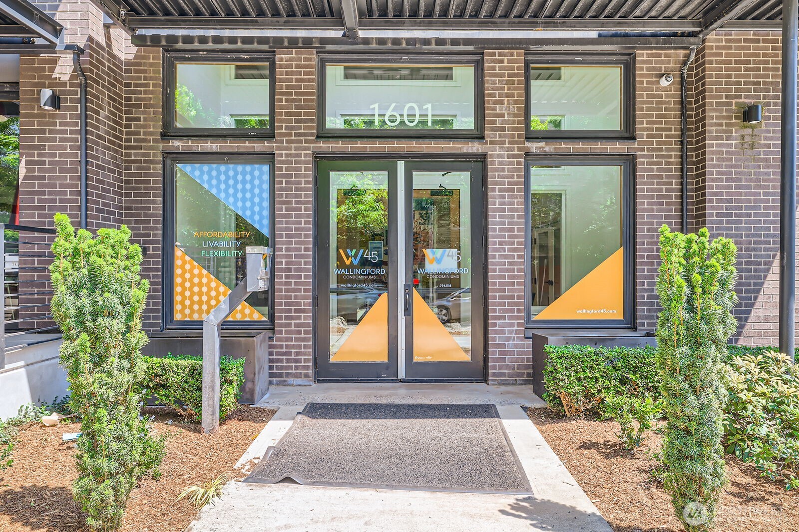 1601 N 45th Street #411, Seattle, WA 98103