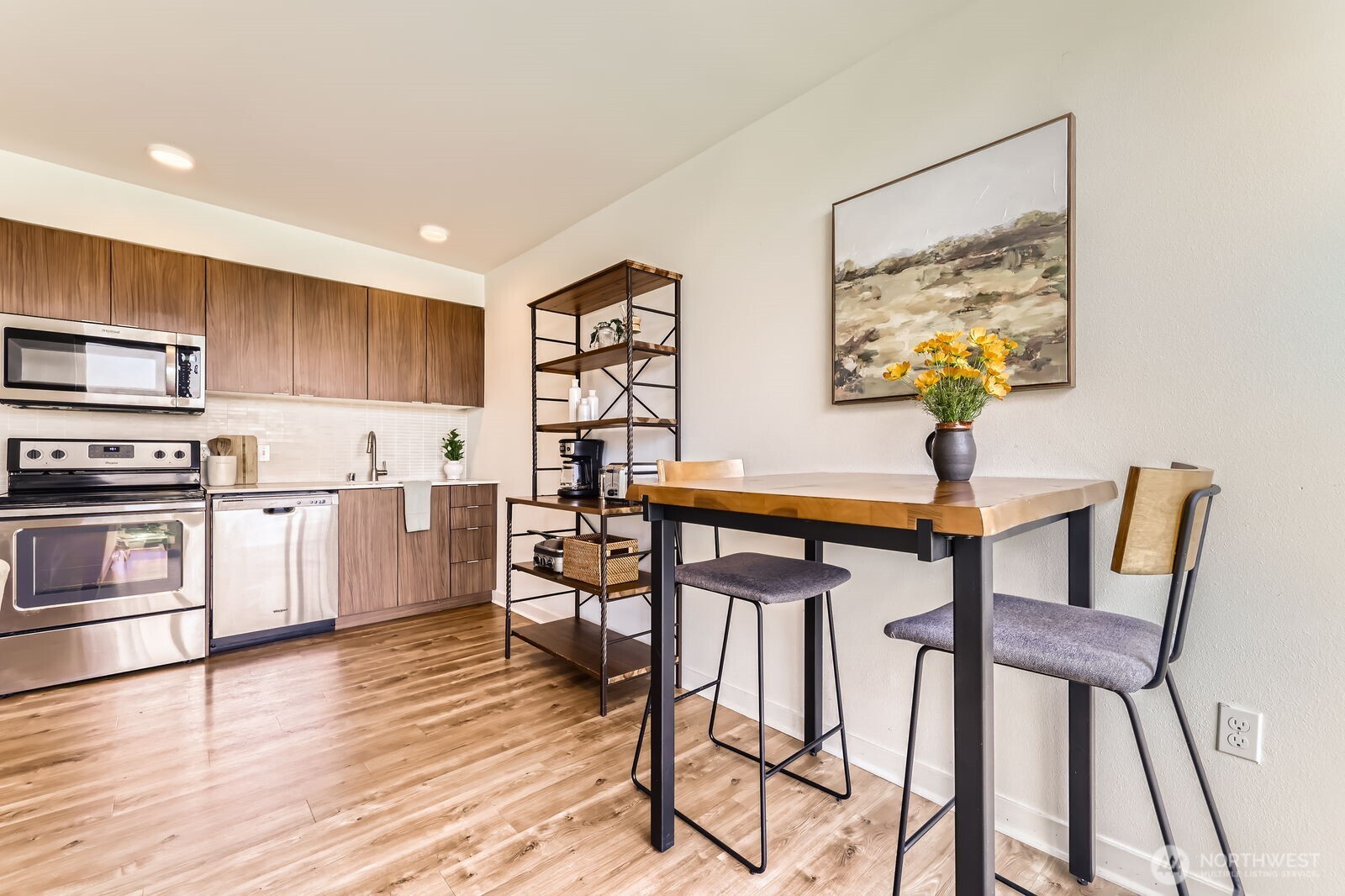 1601 N 45th Street #411, Seattle, WA 98103