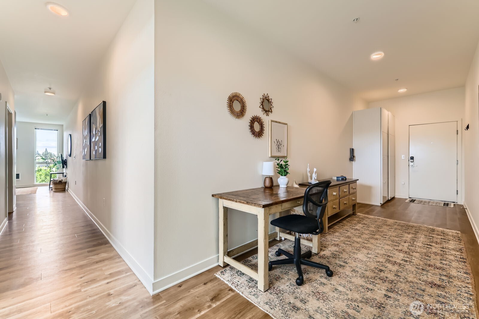 1601 N 45th Street #411, Seattle, WA 98103