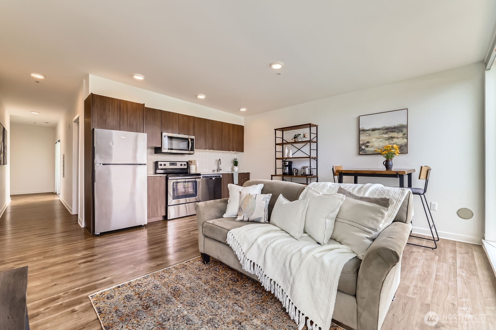 1601 N 45th Street #411, Seattle, WA 98103