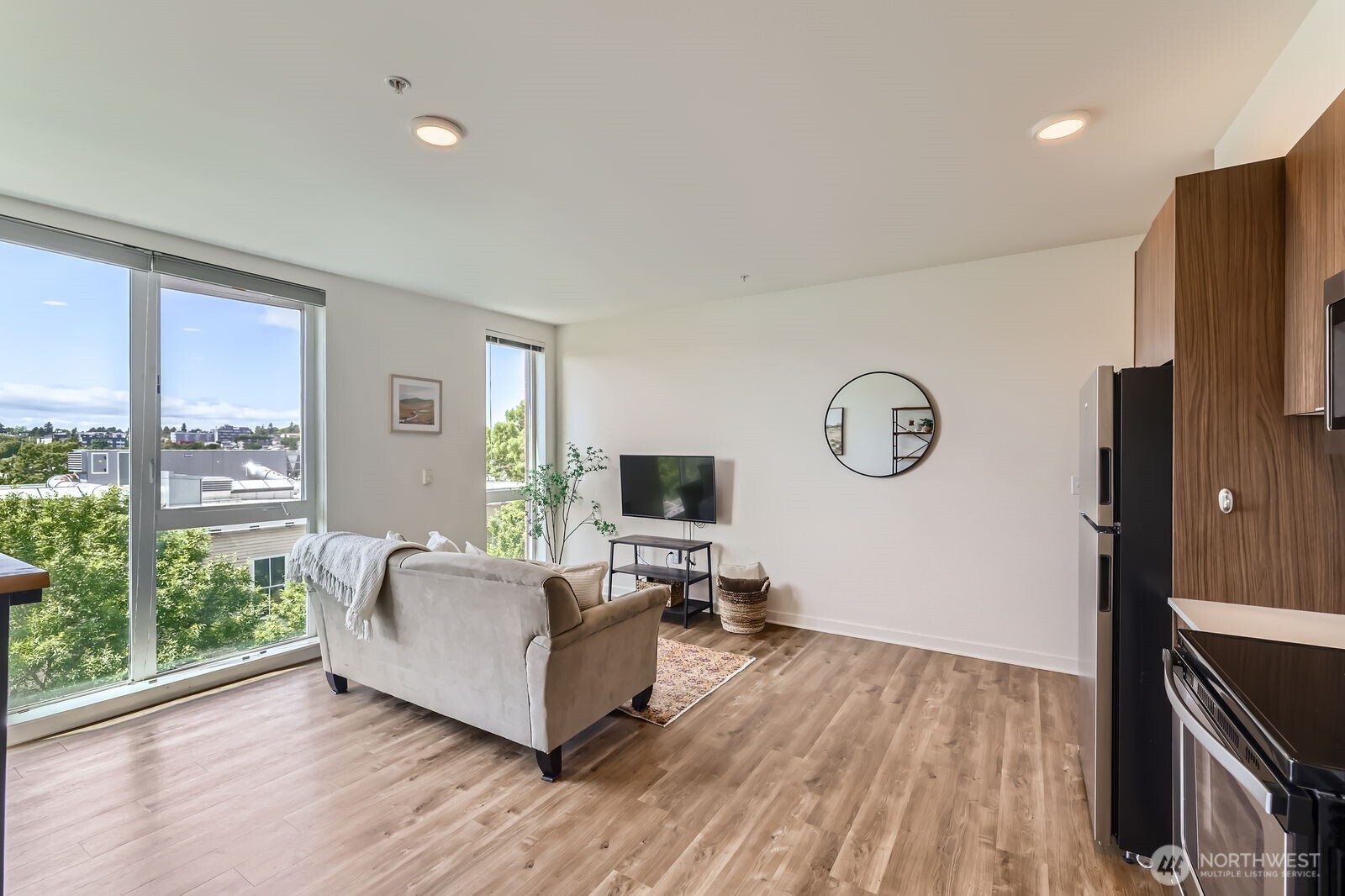 1601 N 45th Street #411, Seattle, WA 98103