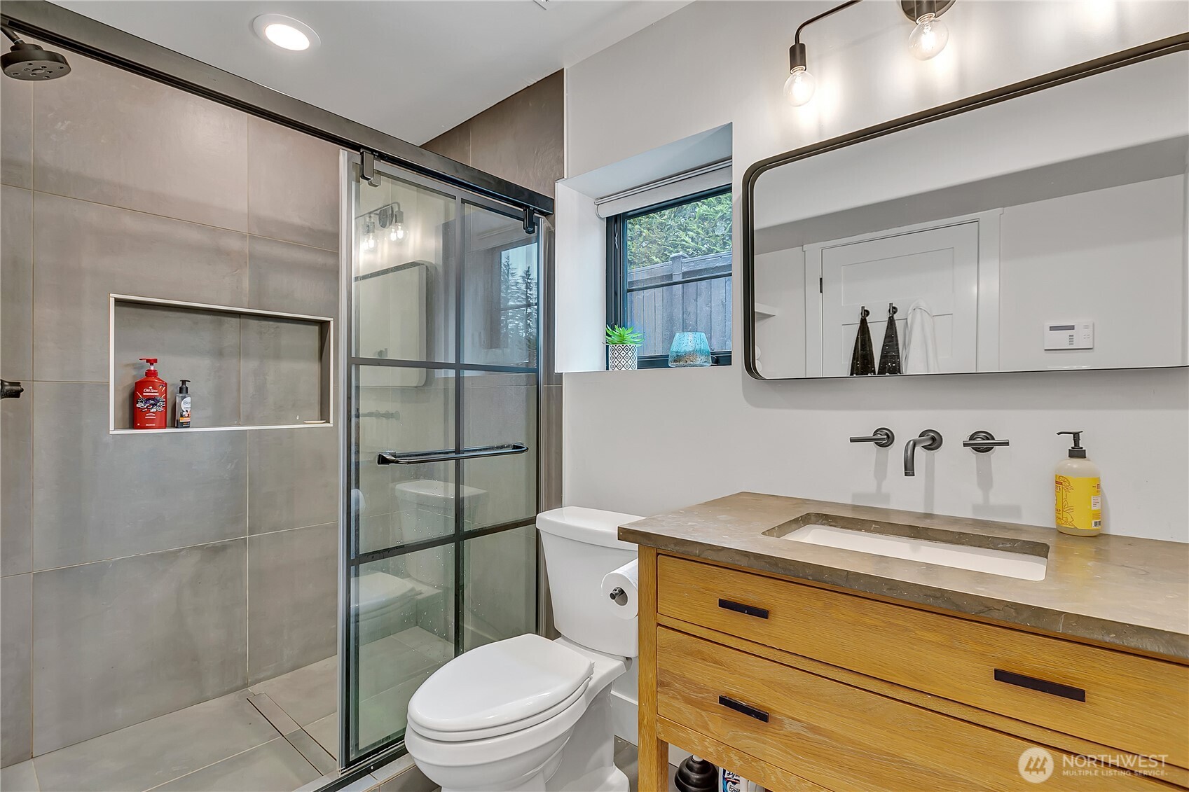 29108 218th Place SE, Black Diamond, WA 98010