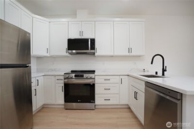1129 Fawcett Avenue #A-D, Tacoma, WA 98402 - Photo 2