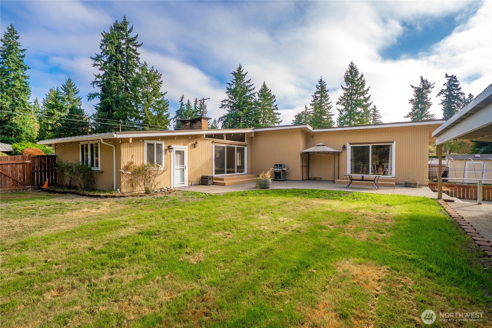 9804 118th Street E, Puyallup, WA 98373