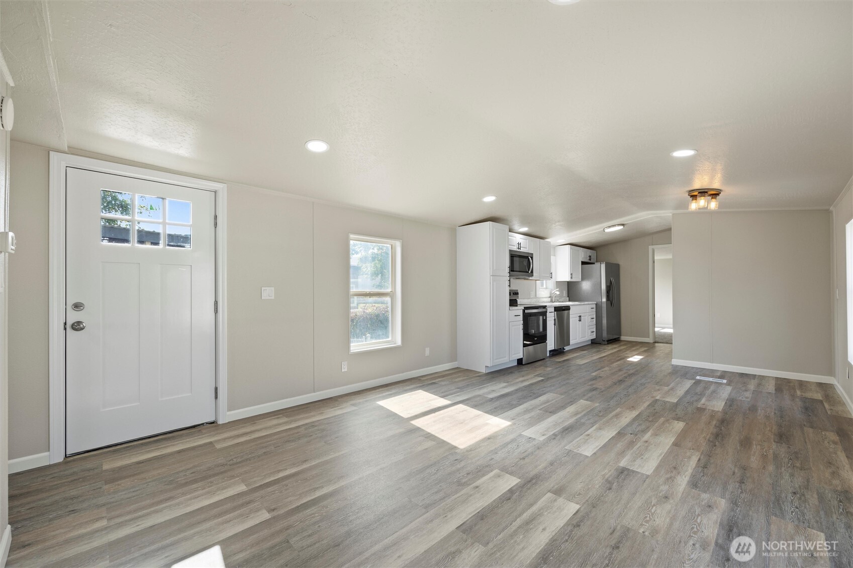 681 Lonetree Lane , Richland, WA 99352