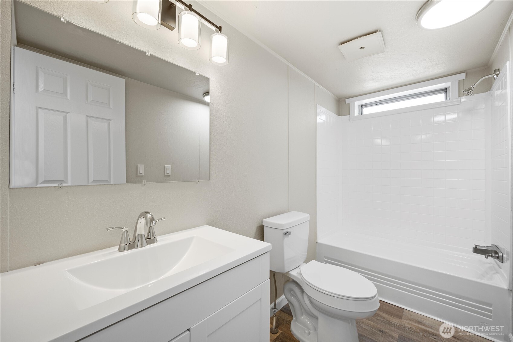 681 Lonetree Lane , Richland, WA 99352