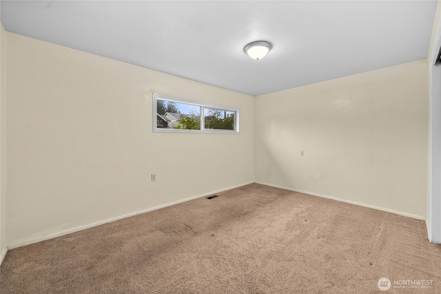 9717 14th Avenue NW, Seattle, WA 98117