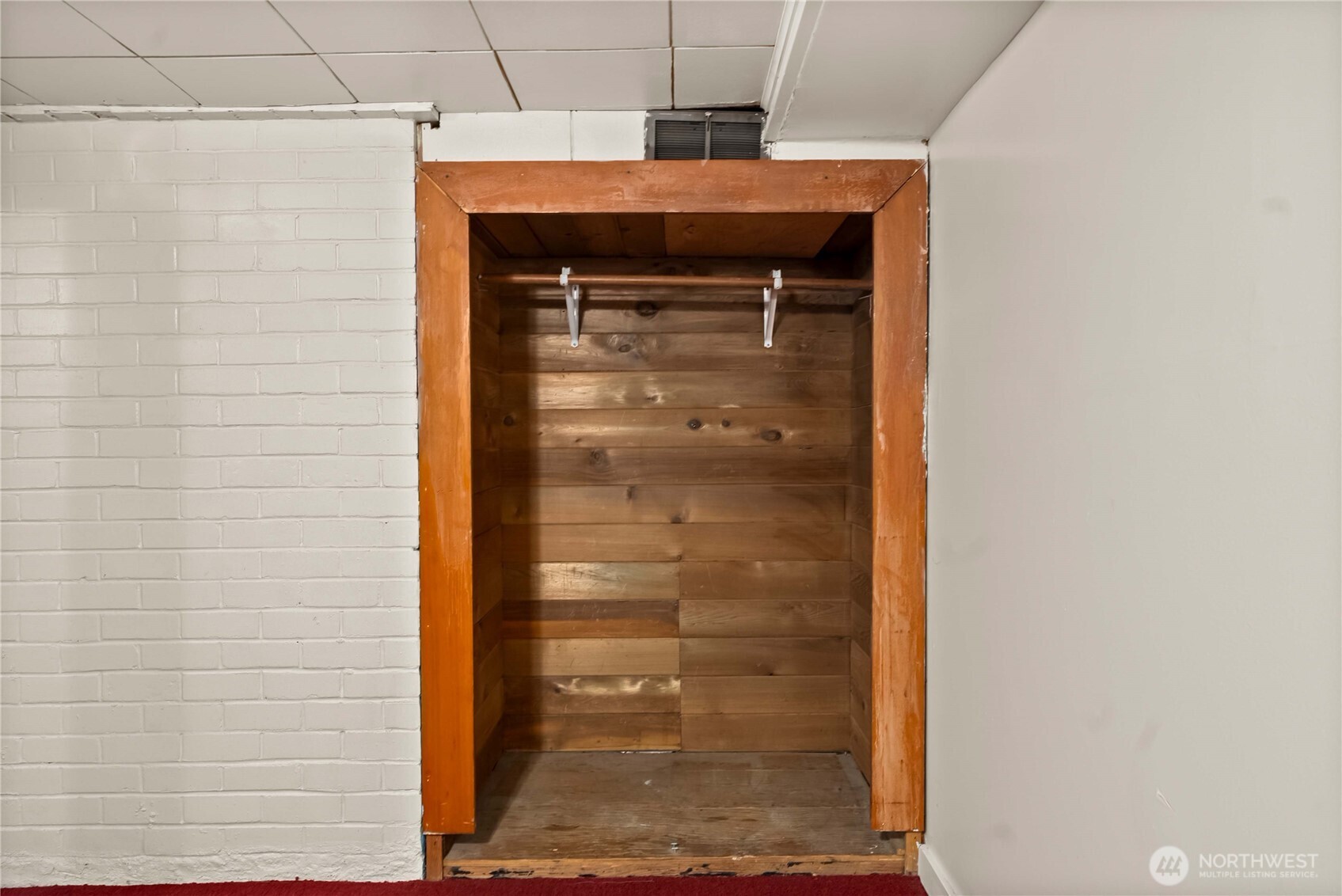 9717 14th Avenue NW, Seattle, WA 98117