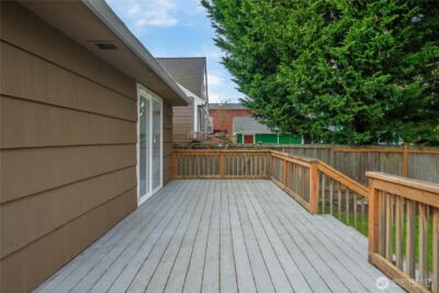 9717 14th Avenue NW, Seattle, WA 98117 - Photo 22