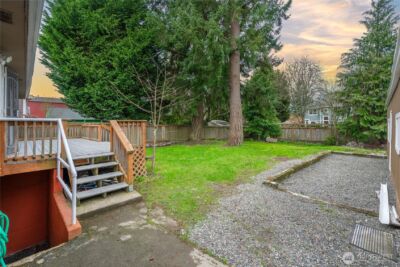 9717 14th Avenue NW, Seattle, WA 98117 - Photo 24