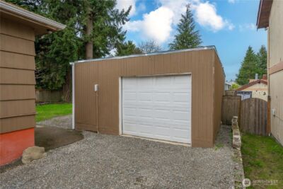 9717 14th Avenue NW, Seattle, WA 98117 - Photo 27