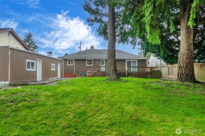 9717 14th Avenue NW, Seattle, WA 98117 - Photo 28