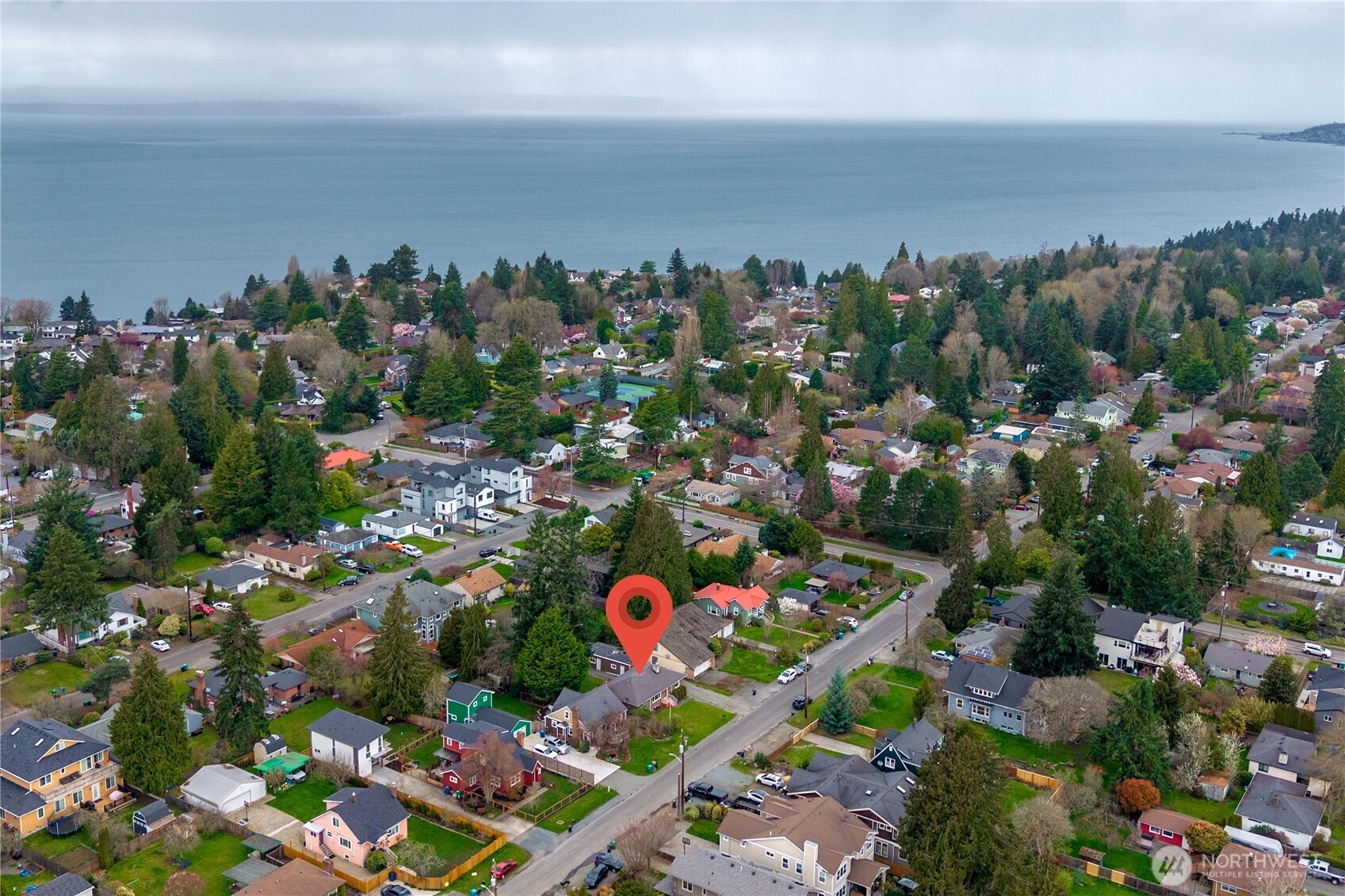 9717 14th Avenue NW, Seattle, WA 98117