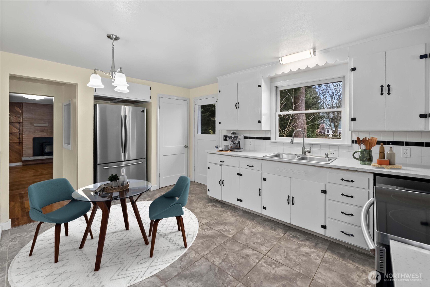 9717 14th Avenue NW, Seattle, WA 98117