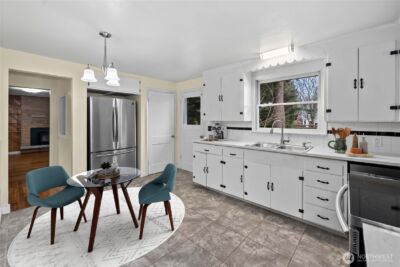 9717 14th Avenue NW, Seattle, WA 98117 - Photo 5