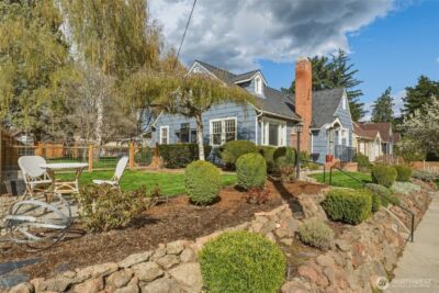 921 University Street , Walla Walla, WA 99362 - Photo 2