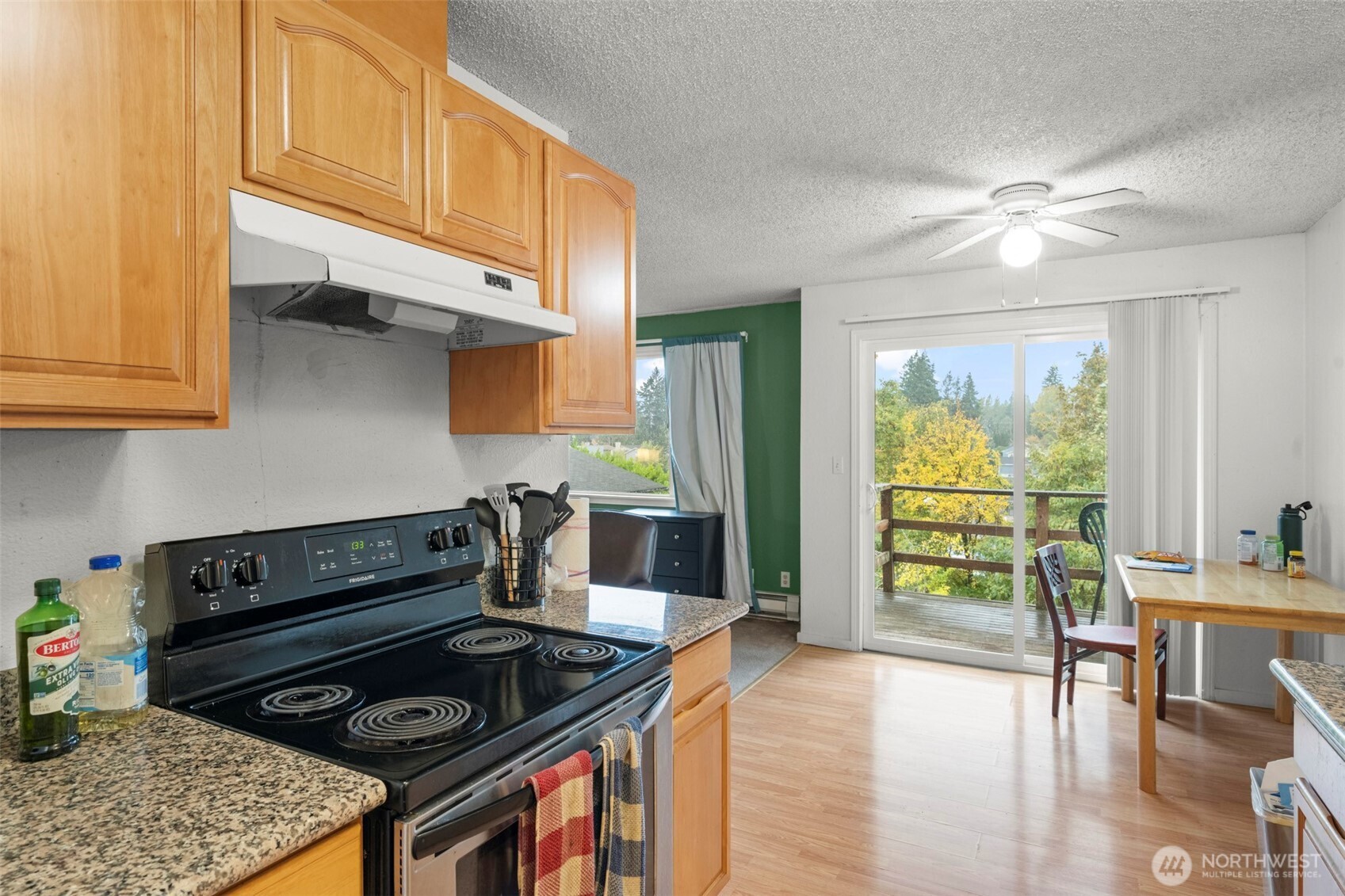 13215 35th Avenue NE, Seattle, WA 98125